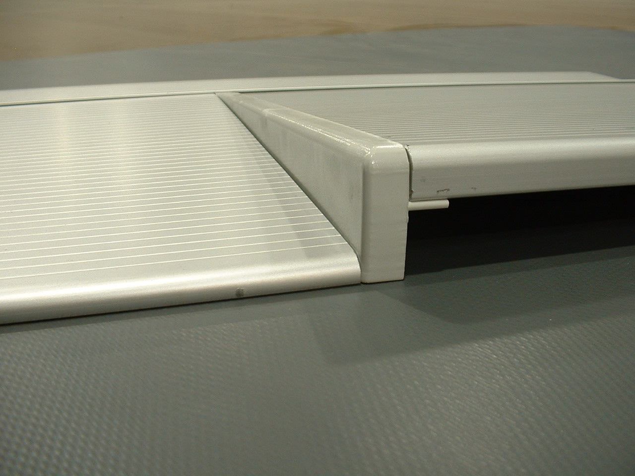 Lid Wedges for Standard Aluminum Lid (Pair)